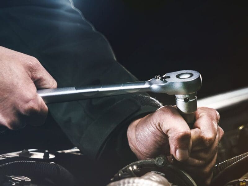 Laveen has several auto mechanics from which to choose for services ranging from tuneups and oil changes to major repair services.