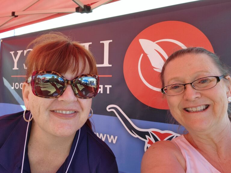 Legacy Traditional School and AZ Media Maven at the LaveenBBQ 2205 Legacy Traditional School and AZ Media Maven at the LaveenBBQ 2205