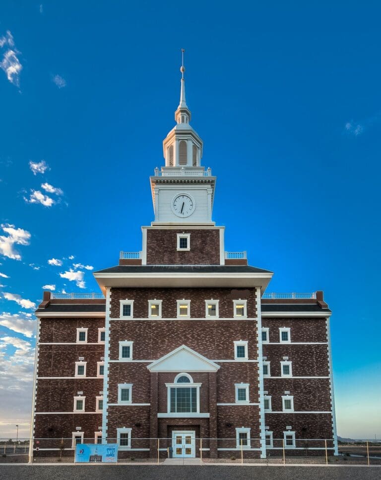 Heritage Ext  768x966